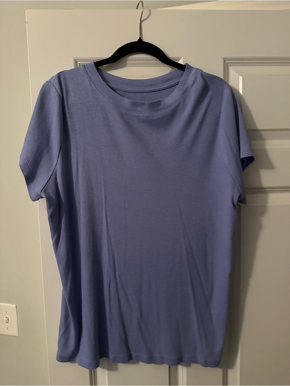 A New Day Target Brand Lavender Short Sleeve Crewneck Tee